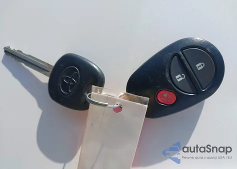 2013 Toyota Tacoma Base V6 z USA, uszkodzony, nr VIN 5TFLU4EN2DX059156